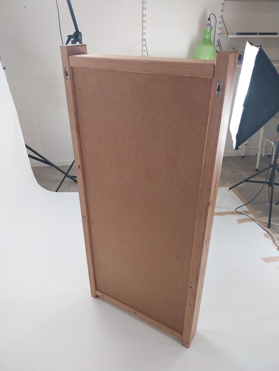 Image 1 of 1 x grand miroir suédois en pin des années 1970