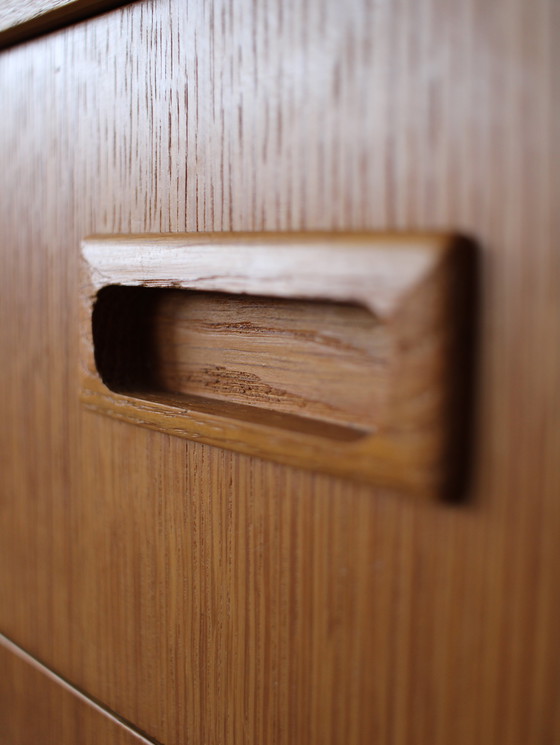 Image 1 of Vintage Deense ladekast in eiken