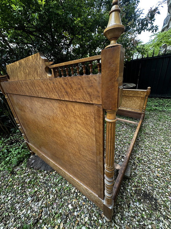 Image 1 of Lit en ronce de bois période Louis Philippe - Restauration 