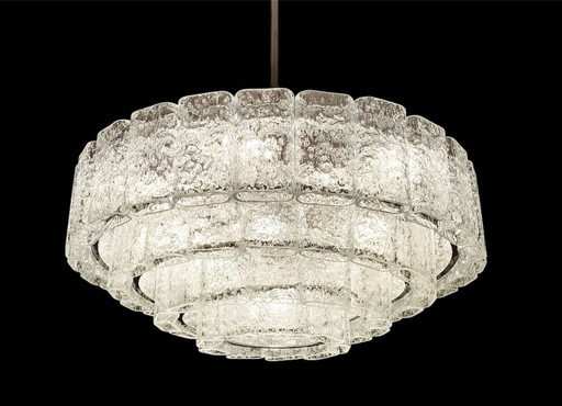 Beautiful large Doria Ice Crystal Design lamp