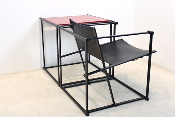 FM62 Cubic Tafel van Radboud van Beekum voor Pastoe, Koffietafelboeken, Hout, Metaal, Rood (foto 2 van 15)