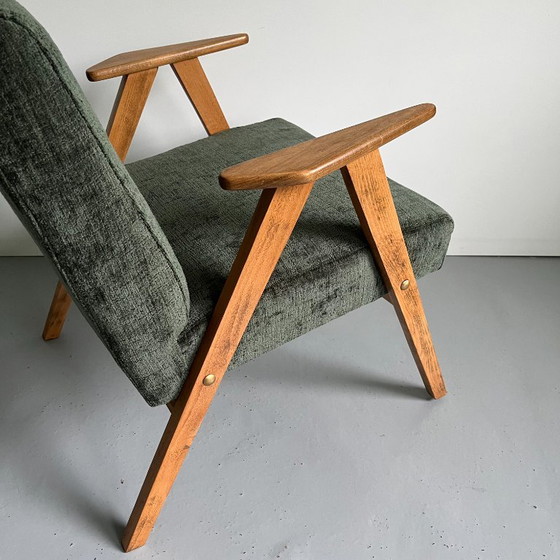 Restored Vintage Mid Century Modern Armchair in Forest Green – BuashkoGarage, Wood (photo 6 of 13)