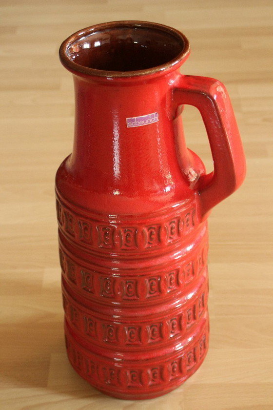 Image 1 of Vaso da terra Scheurich della metà del secolo scorso - rosso - ceramica - rilievo tundra - vintage