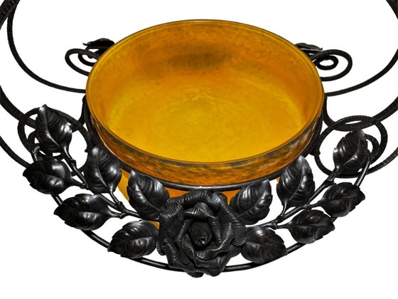 Image 1 of Panier floral Art Déco français - Centre de table : coupe à fruits en verre et fer forgé Delatte Nancy