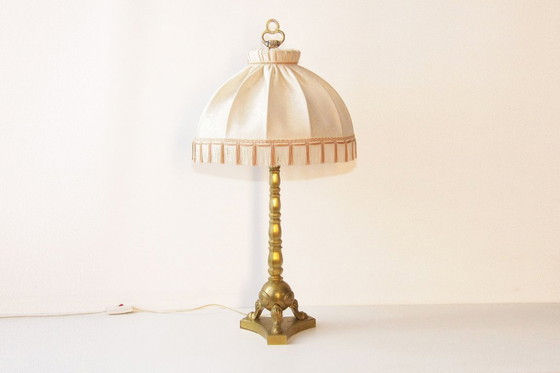 Image 1 of Tafellamp massief messing franjes 76cm jaren 1970 vintage