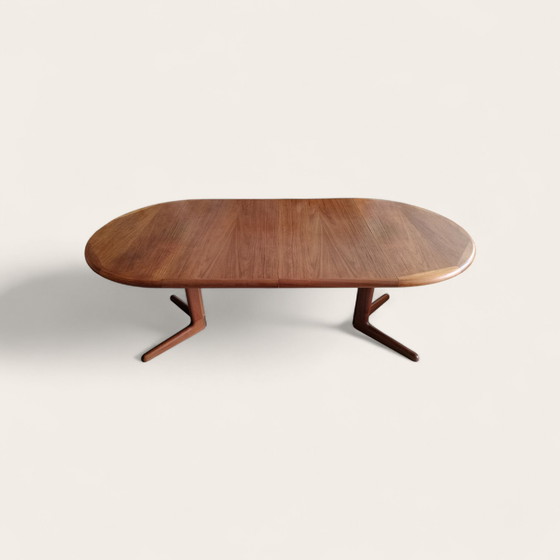 Image 1 of Vintage Danish teak extendable round dining table