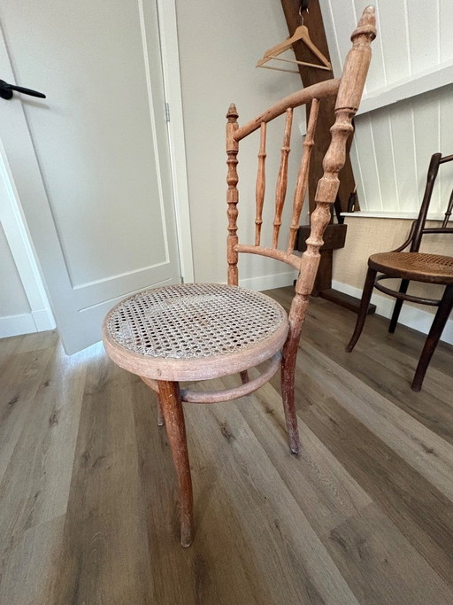 Thonet chair No.1