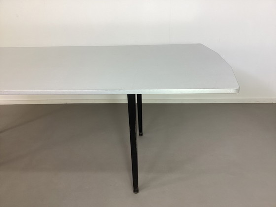Image 1 of Ahrend de Circel 60's Achteckiger Esstisch Entwurf Friso Kramer
