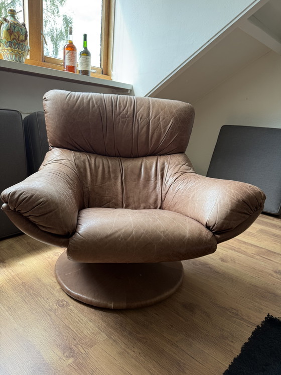 Image 1 of Poltrona girevole vintage in pelle anni '70 – Design color cognac/marrone