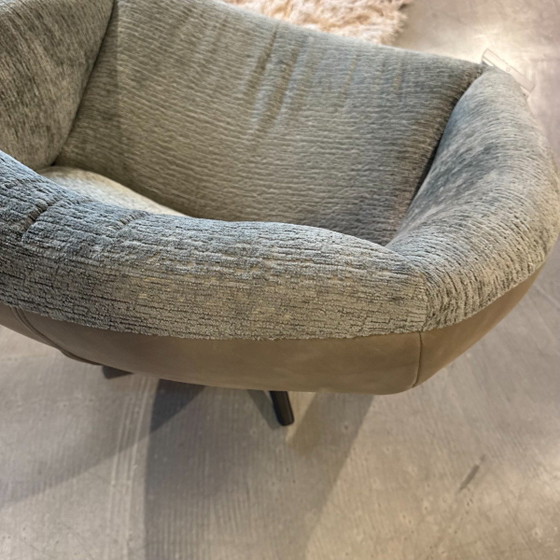 Turn Rondo - Tela y cuero verde – INHOUSE, Sillones, Textile, Lambskin (photo 3 of 3)