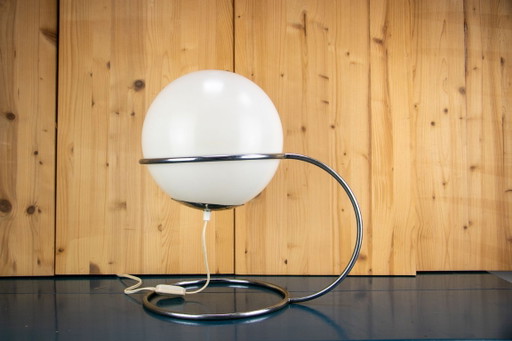 Lampada da tavolo Space Age, spirale cromata con sfera bianca, anni '70