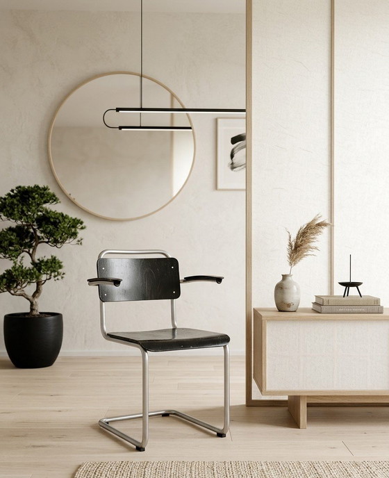 Image 1 of Quatre chaises Gispen, modèles 101 et 201