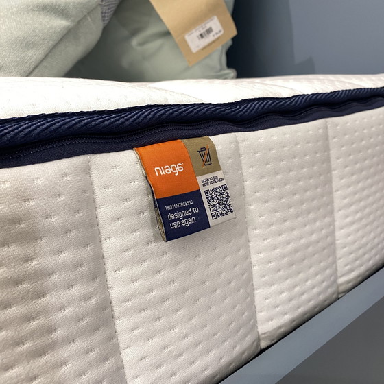 Image 1 of Auping Auronde 2000 bed 140x200cm