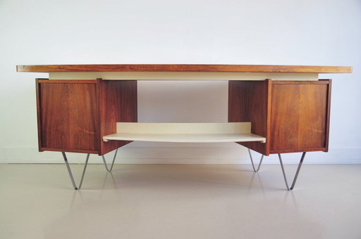 bureau vintage boomerang