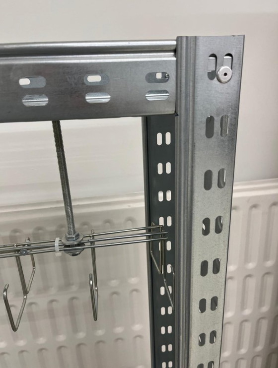 Image 1 of Teeregal von RAOUL PAUL BOONE