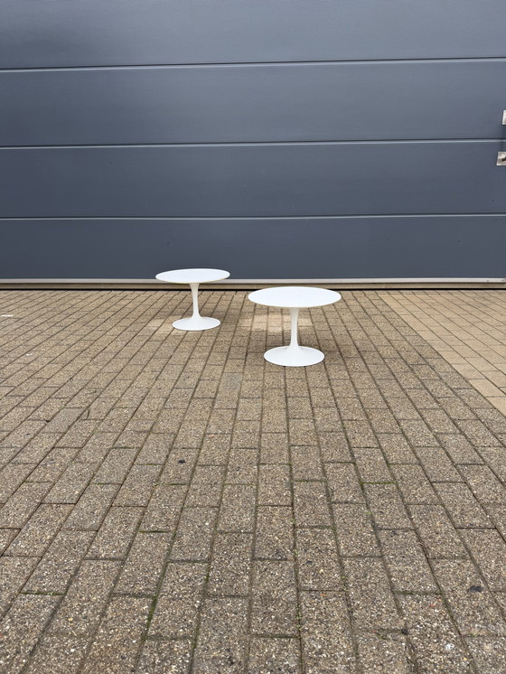 Image 1 of 2x Mesa auxiliar Knoll Tulip Eero Saarinen, 51 cm Laminado blanco