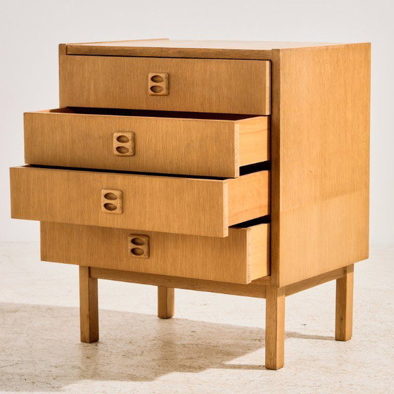 Image 1 of MK11628 Eiken dressoir met vier lades