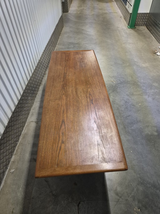 Table basse design danois Grete Jalk