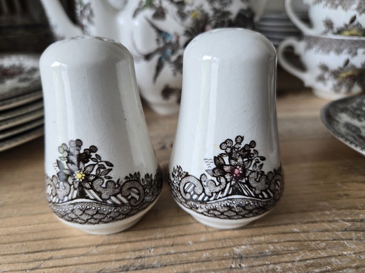 Salière et poivrière vintage en forme de faisan oriental