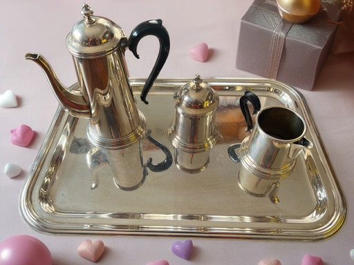 Versilbertes Kaffeeservice im englischen Stil