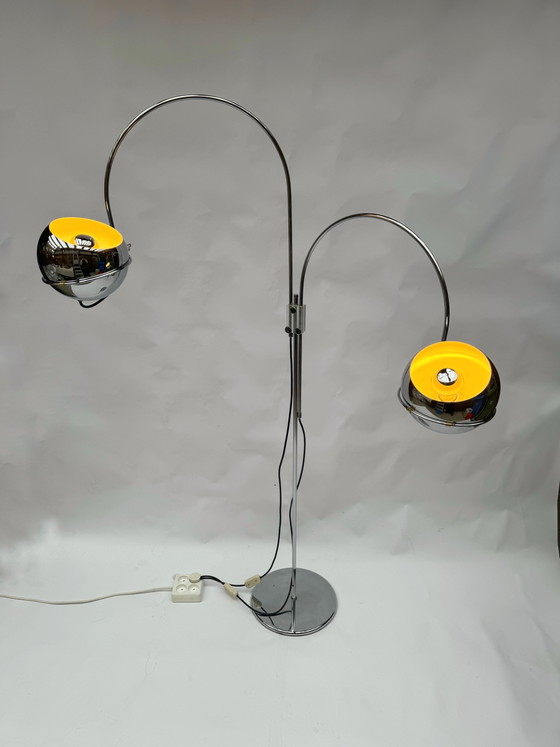 Image 1 of Vintage Gepo Amsterdam Chrome Eyeball lamp uit de jaren 70 - Dubbele boog, Space Age-stijl
