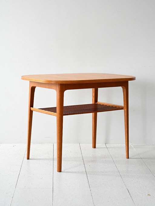1960er Jahre Skandinavischer Couchtisch aus Eiche mit Lattenrost