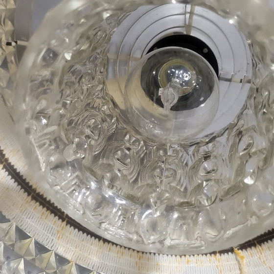 Image 1 of Lampada a sospensione in plexiglas e vetro, ricamo vintage anni Settanta, 1960-70