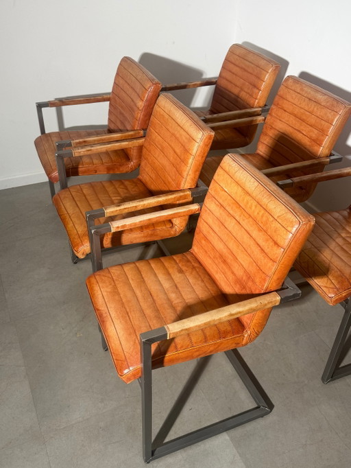 Ensemble de 6 fauteuils cantilever vintage en cuir cognac (photo 2 of 6)