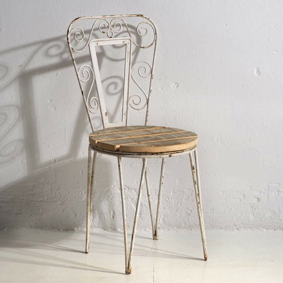 Antique outdoor chairs in white (c.1920). Set of 4 pieces – Garden chairs, Wood, Iron (photo 31 of 40)