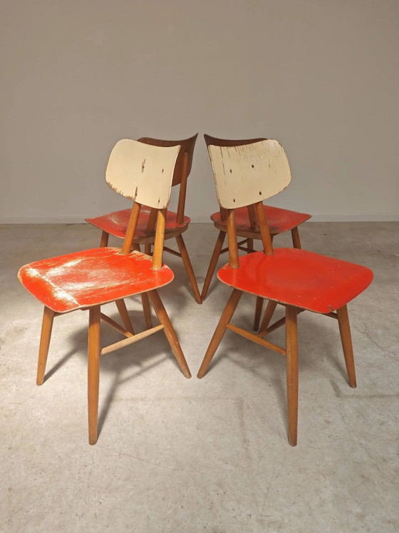 Lot de 4 chaises en bois rouges Ton (Thonet) des années 1960. – Chaises de salle à manger, Wood, Vintage (photo 9 of 16)