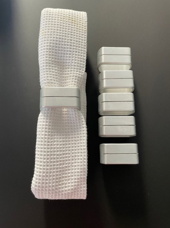 Image 1 of IKEA SPALT set van 6 aluminium servetringen / naamkaarthouders