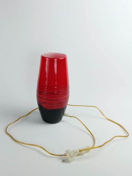 Image 1 of Lampada a conchiglia in vetro opalino