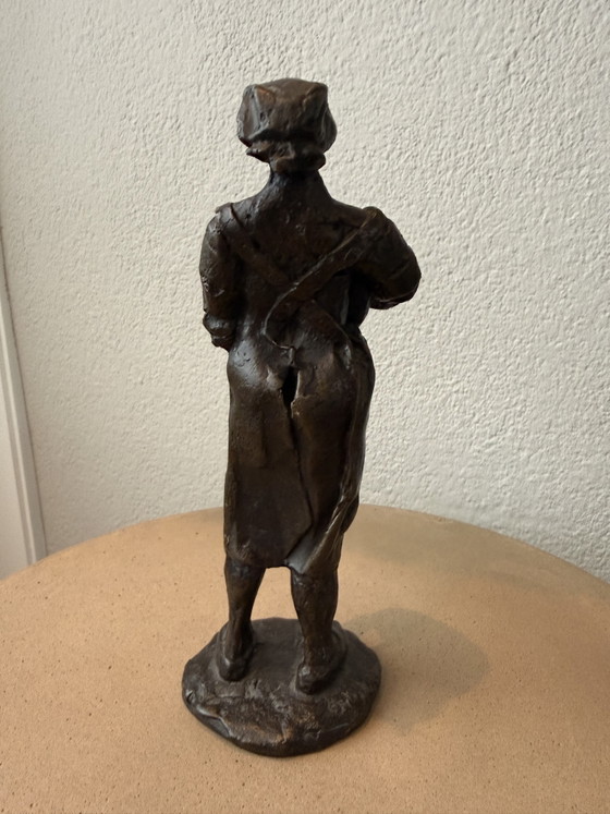Image 1 of Scultura originale in bronzo massiccio "La moglie del contadino del formaggio" Ineke van Dijk