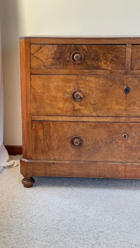 Image 1 of COMMODE Ancienne NOYER et Bois Massif