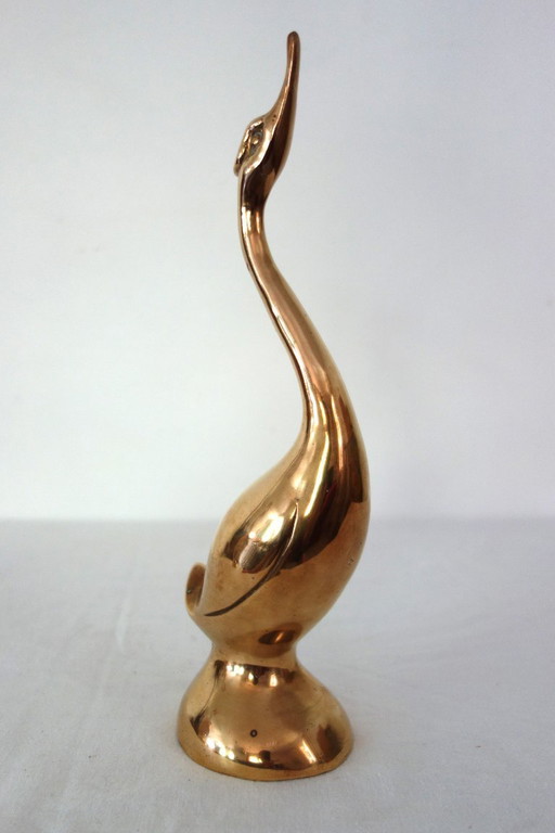 Sculptural pair of brass swans from the 70's
