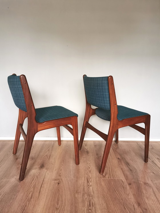 Image 1 of 6 chaises de salle à manger vintage du milieu du siècle par Erik Buch