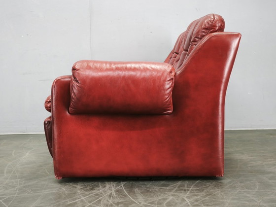1970s Danish Modern Red Leather Two-Seater Sofa, Scandinavian Design, 2 seaters, Vintage (photo 4 of 15)