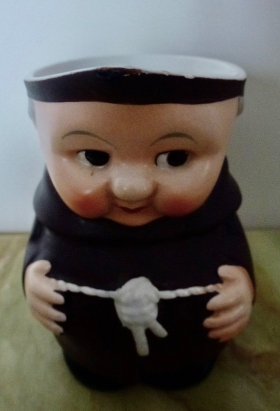 Image 1 of Sucrier et pot à lait vintage Goebel Friar Tuck Monk en 2 pièces d'Allemagne de l'Ouest.