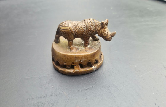 Image 1 of Campana de rinoceronte de bronce de África Occidental (estilo Akan/Benin)