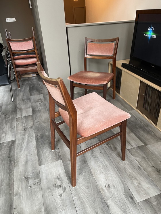 Image 1 of 4 Danish design chairs made of Teak