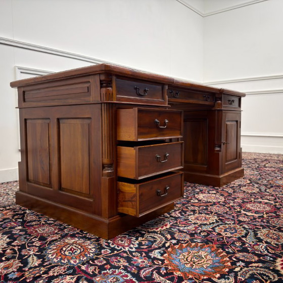 Classic English Desk Partnerdesk Black Leather – Wood (photo 13 of 20)