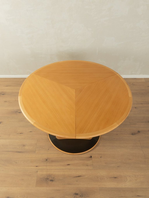 Uitschuifbare eettafel, Skovby