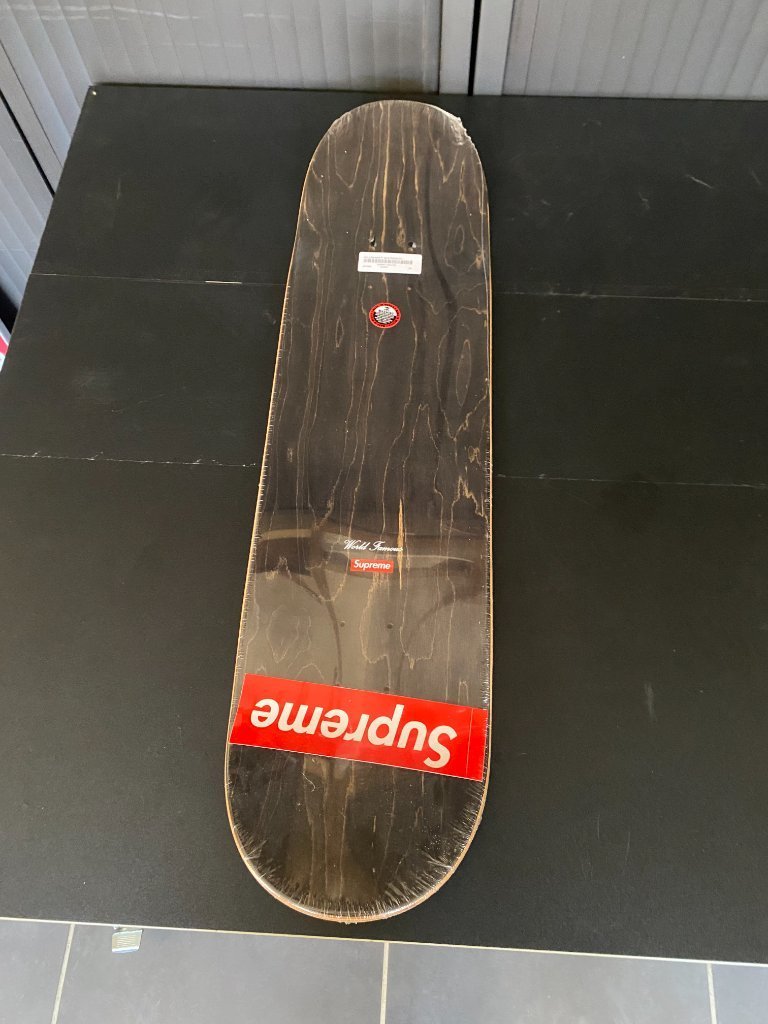 Supreme HELLRAISER Skateboard skate deck black 2018 | €260 | Whoppah