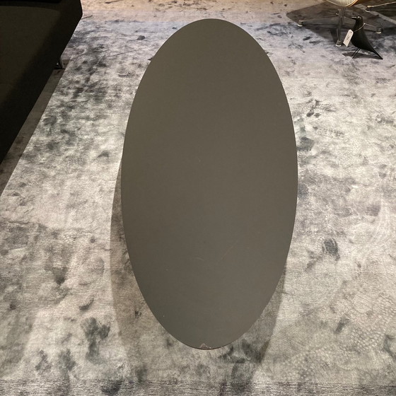 Image 1 of Vitra Elliptical salontafel