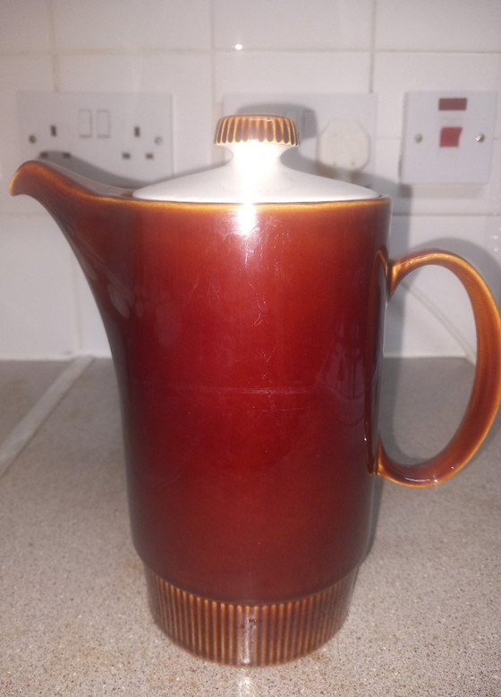 Image 1 of Ensemble de 24 pièces de poterie Poole Vintage