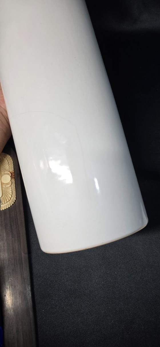 Image 1 of Vaso in ceramica bianca di Enzo Bioli (1832) per Il Picchio , Italia anni '70