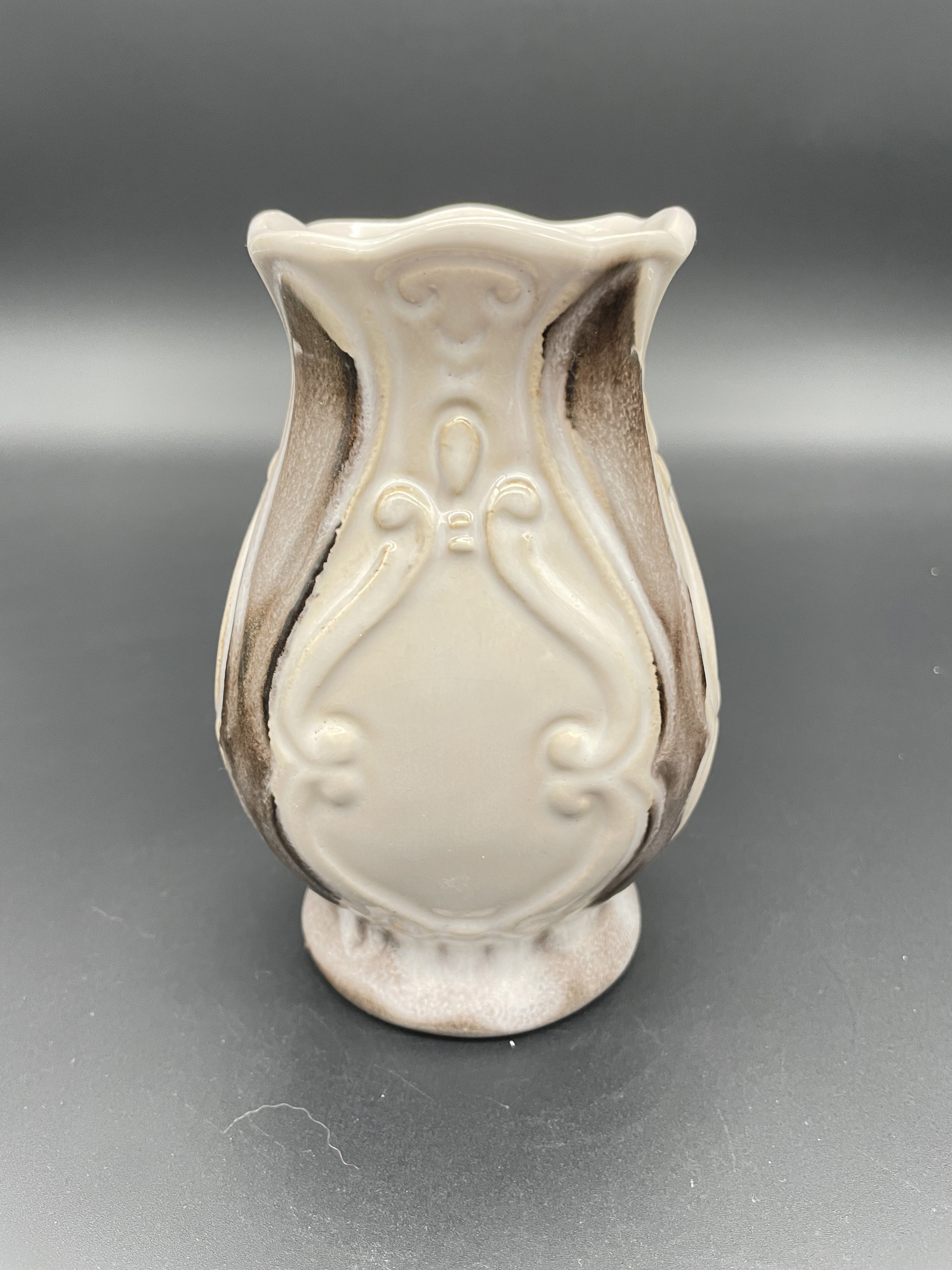 Second-hand Bay Keramik Vases (124) | Whoppah