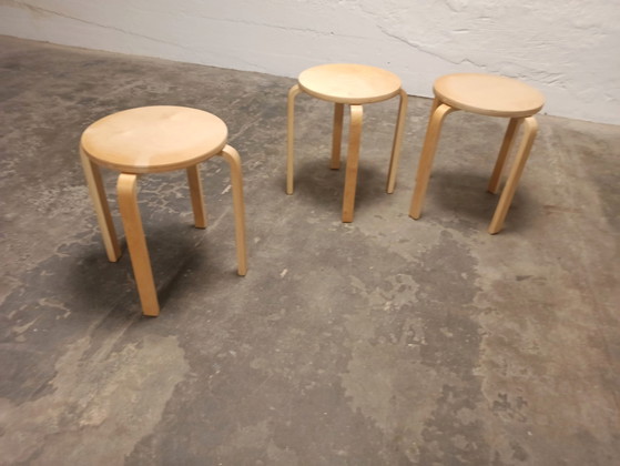 Image 1 of 3 x IKEA Frosta Hocker