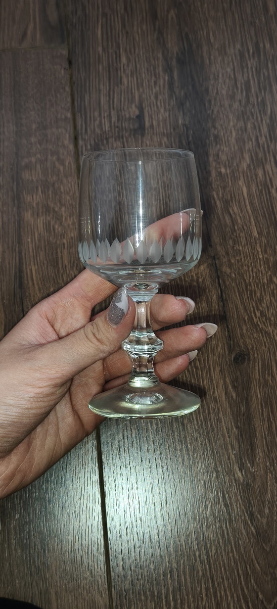 Collection complète de verrerie vintage – 28 pièces – magnifique motif gravé – Sculptures en verre, Glass (photo 5 of 7)