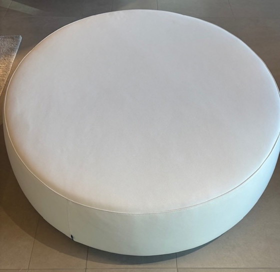 Image 1 of POUF LEDER BIANCO Alf DAFRE